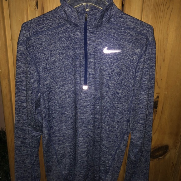 Nike Tops - BRAND NEW NIKE RUNNING SWEATSHIRT